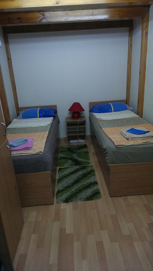 טביליסי Guesthouse Rest מראה חיצוני תמונה